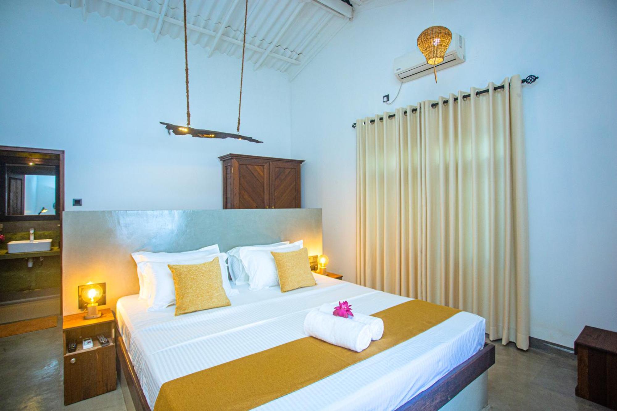 Aki Luna Lagoon Resort Hikkaduwa Exterior foto